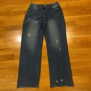 Oneleven women’s distressed jeans size large .